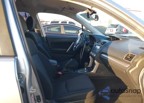 2017 Subaru Forester 2.5I z USA, uszkodzony, nr VIN JF2SJABC9HH517962